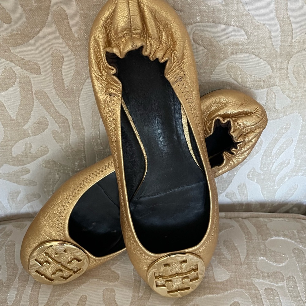 Tory Burch reva flats